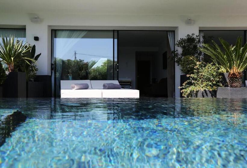 Номер Стандарт Вид на Бассейн, Villa Miami