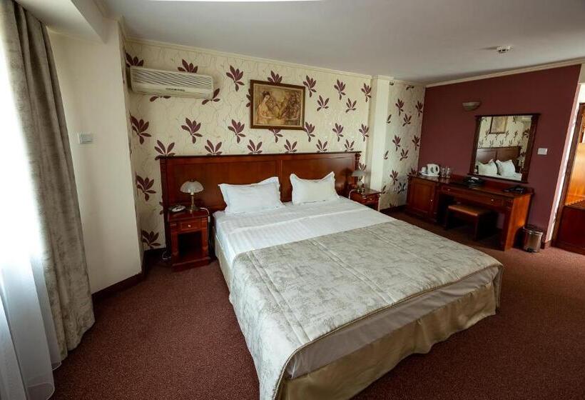 Quarto Deluxe Individual, Palas