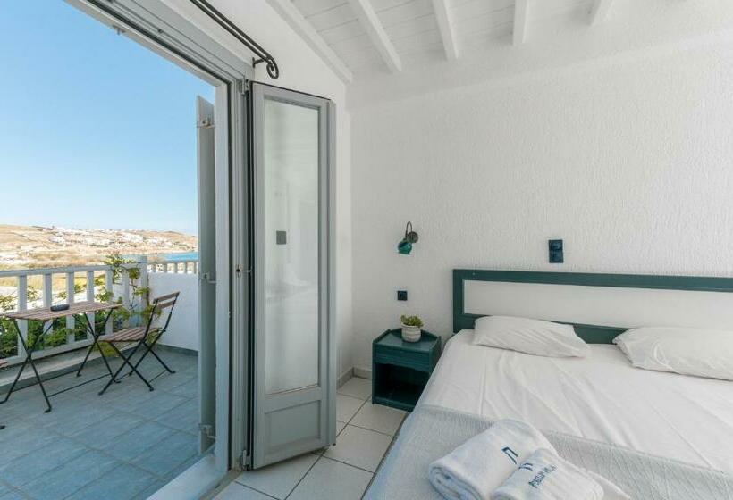 Triple Room Sea View, Penelope Village