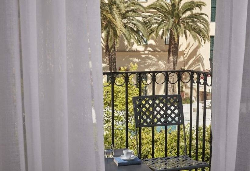 Номер Superior Вид на Сад, Poseidonion Grand