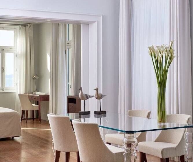 Королевский Люкс, Poseidonion Grand