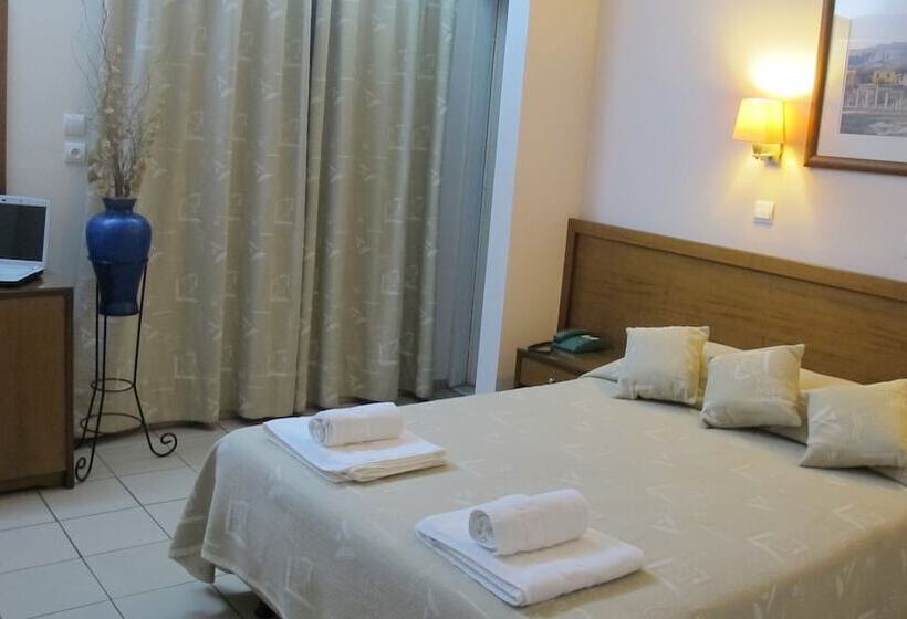 스탠다드 룸, Solomou Athens