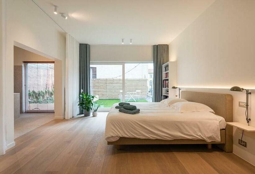 Номер Deluxe с Балконом, Gepetto S   Beautiful Stay In The Historic Centre Of Ghent