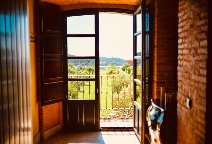 Suíte Deluxe, Castillo De Monte La Reina Posada Real & Bodega