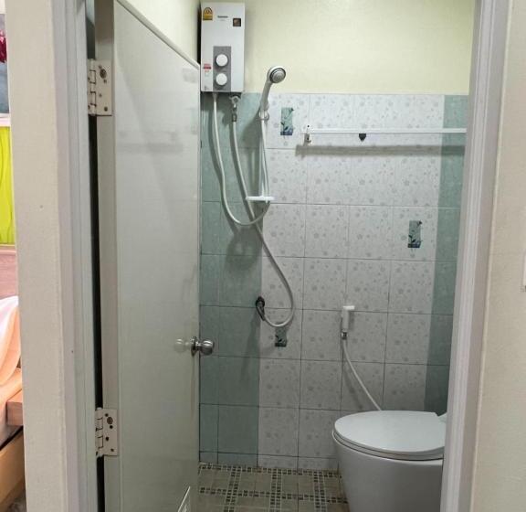 高级大房间, Linda Rooms