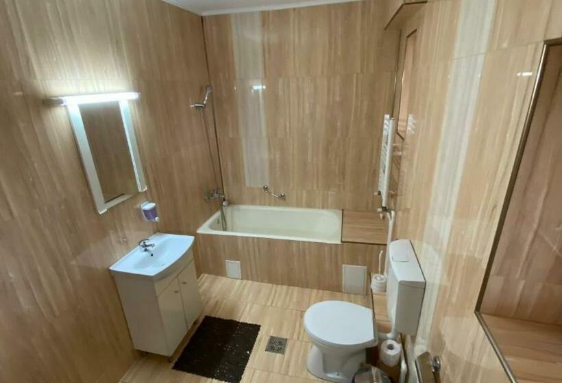 Номер Стандарт с Балконом, Oriana