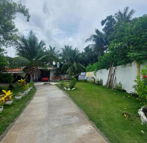 Номер Economy, Maui S Place