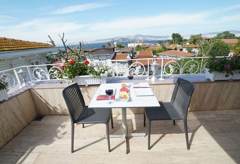Номер Стандарт, Ascot Hotel Büyükada