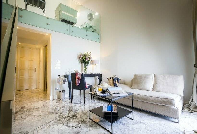 Люкс Вид на Море, Metropole Taormina