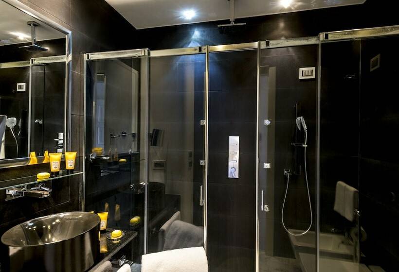 Номер Deluxe Вид на Море, Metropole Taormina