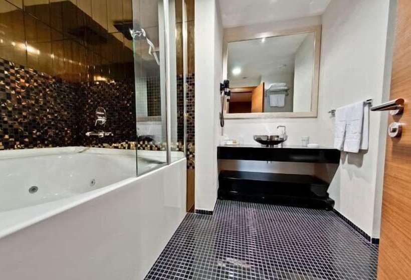 سوییت, Riva Reşatbey Luxury
