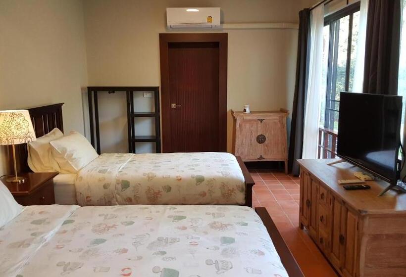 스탠다드 룸 가든 전망, Casa Khaoyai Bed&breakfast