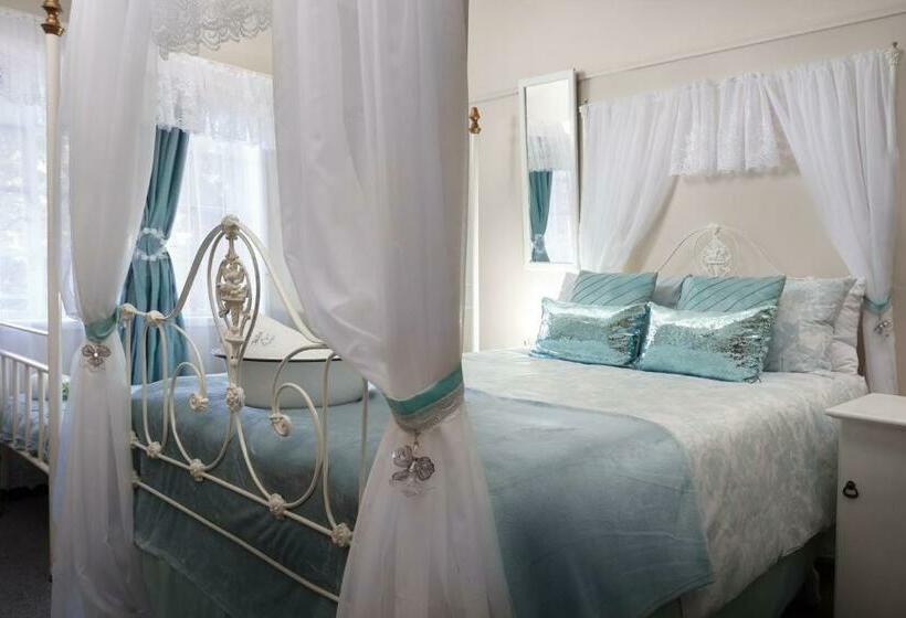 Семейный Номер Deluxe, Hillside Guest House