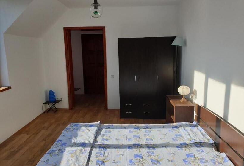 חדר סטנדרט נוף להרים, Casa Cu Meri