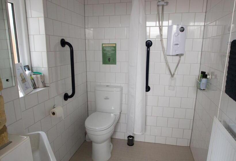 Quarto Standard Banheira Exterior, Old School Wolverton