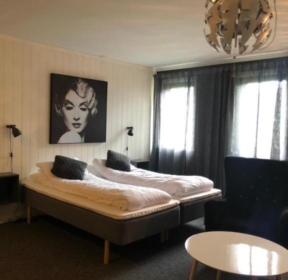 Номер Deluxe, Mosjøen Romutleie   Sentrum 3
