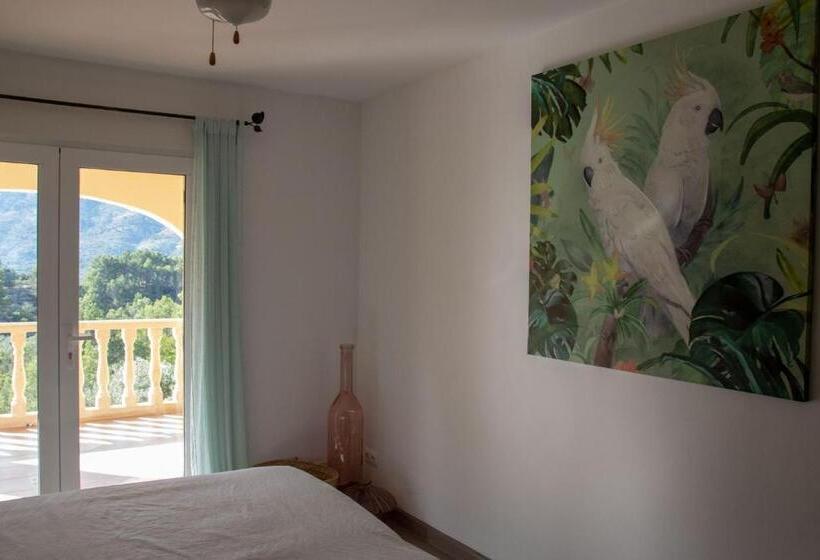 マウンテンビューデラックスルーム, Villa Foia Vella   Adults Only