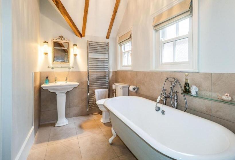Suíte Deluxe, Pinley Hill House
