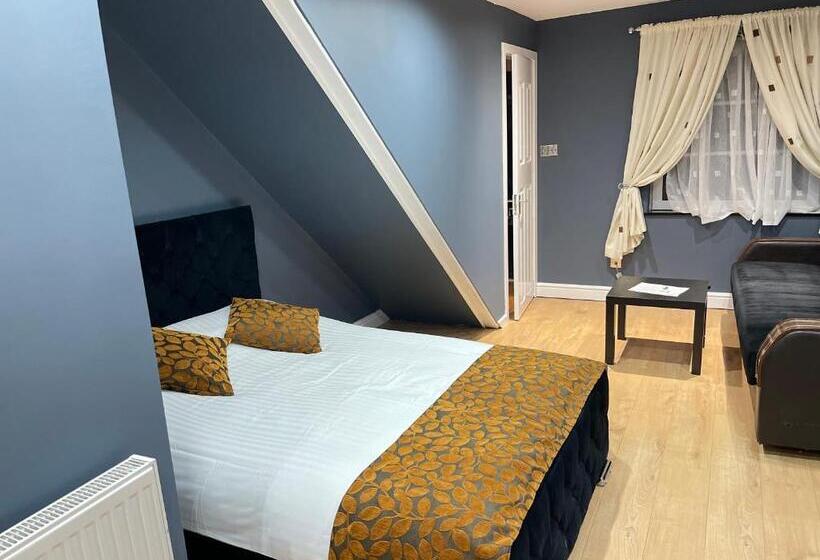 استودیوی استاندارد, Apartment & Rooms In London