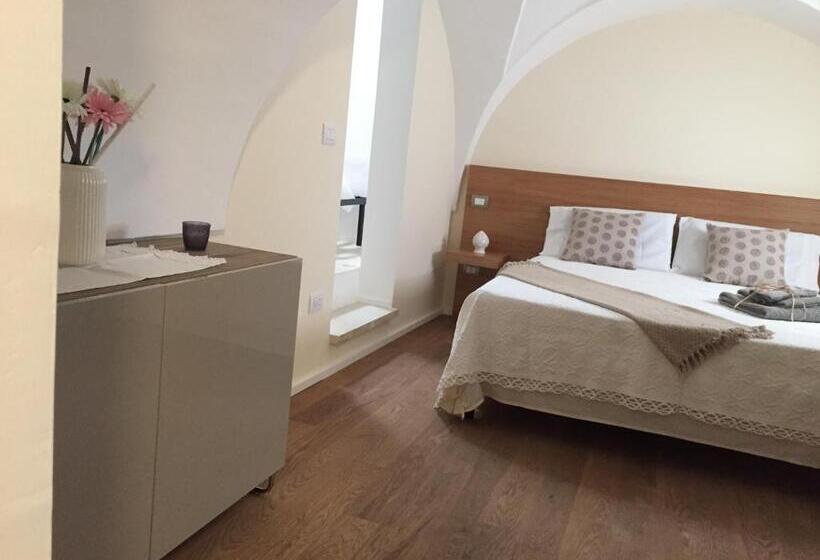 Четырехместный Номер Стандарт, Via Dante Luxury