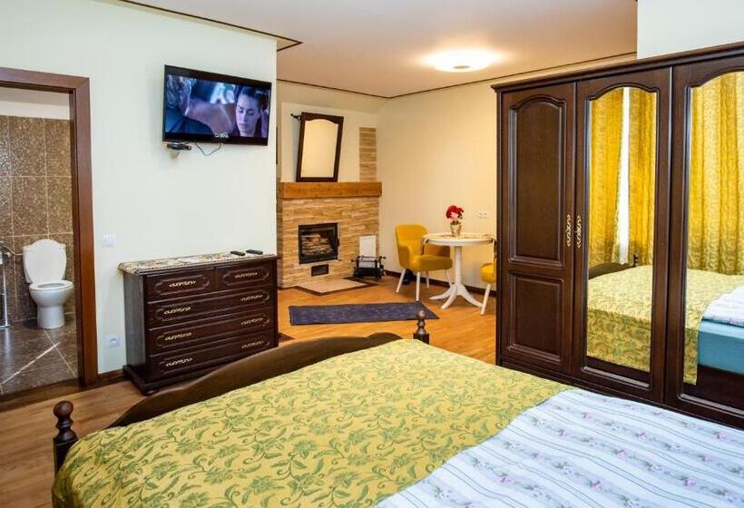 Номер Deluxe, Casa De Sub Magura
