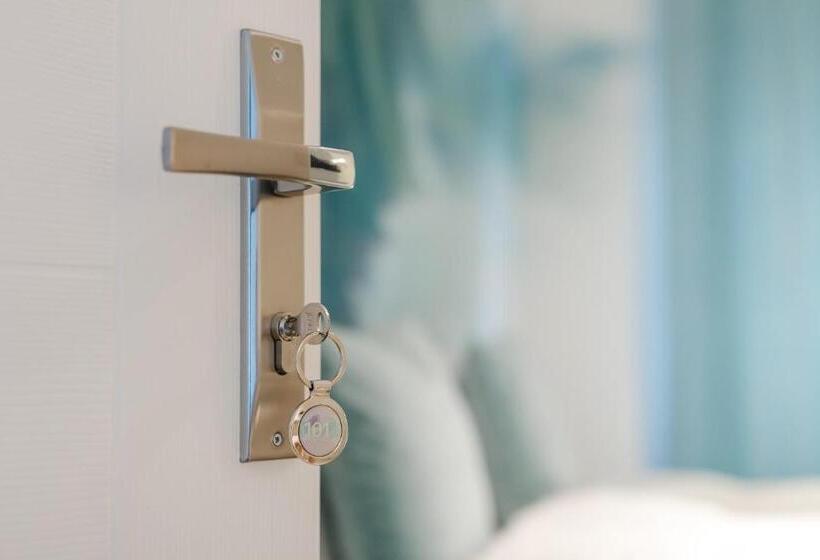 Студия Deluxe, Gramada Guest House