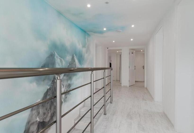 Трехместный Номер Комфорт, Gramada Guest House