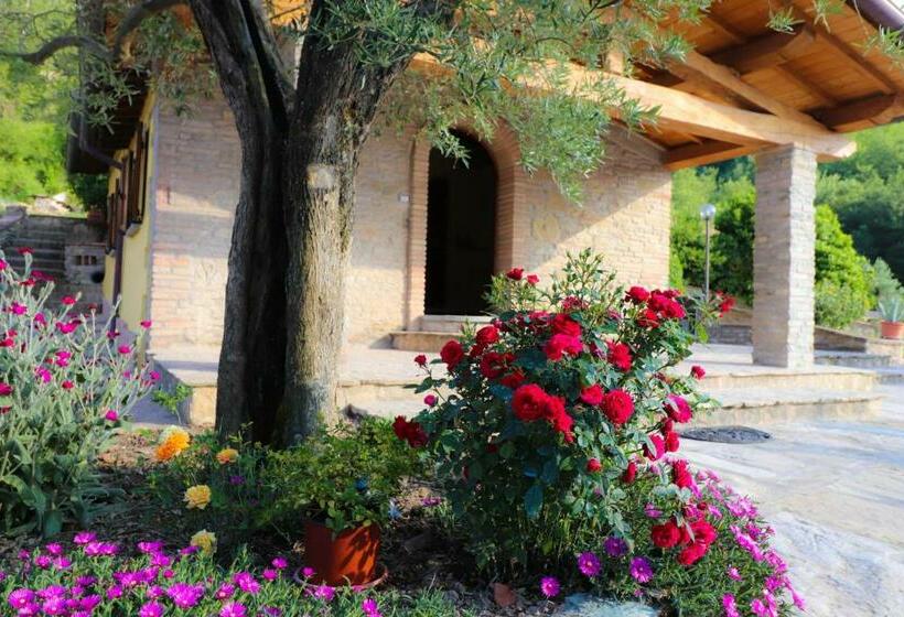 Семейный Номер, Agriturismo La Tana