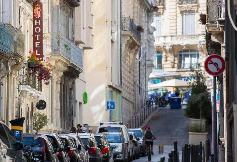 Номер Deluxe, D Aragon   Place De La Comédie