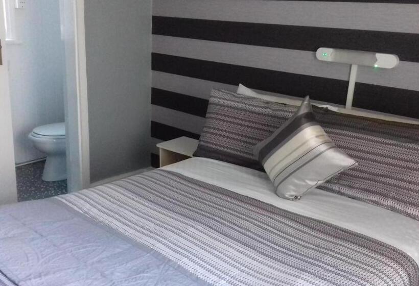 Quarto Estandar, Elmfield