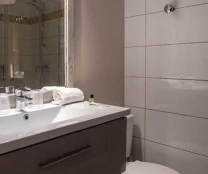 Номер Стандарт, Hôtel Le Mas Des Ponts D Arles