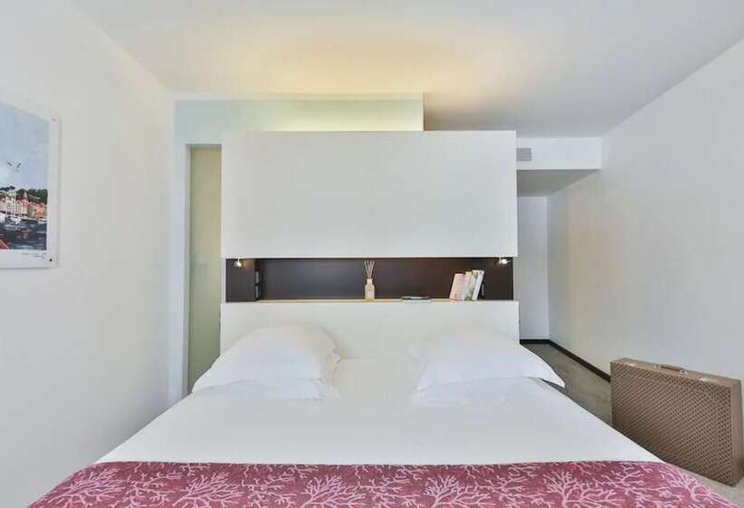 수피리어 룸 도시 전망, Royal Antibes   Luxury Hotel, Résidence, Beach & Spa