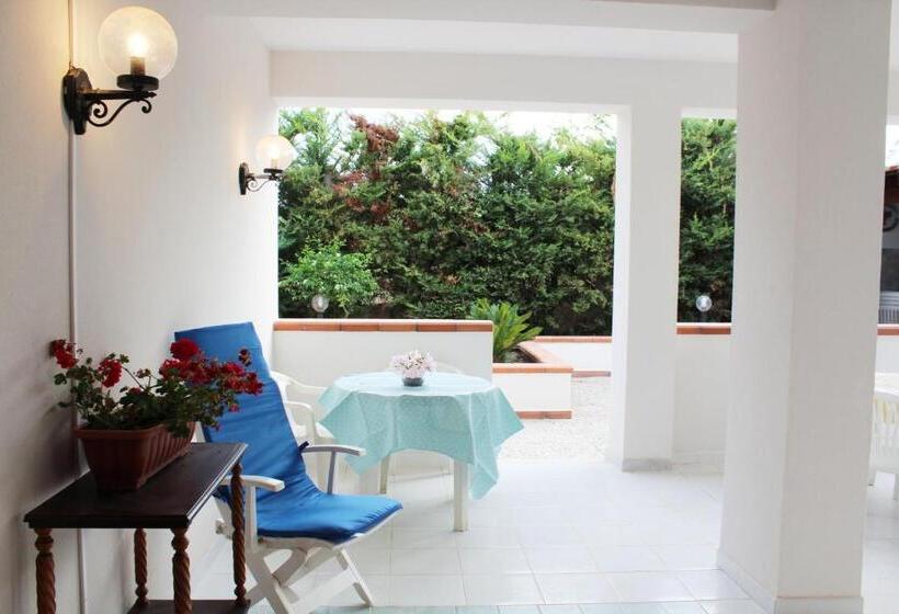 Апартаменты 1 Спальня, Villa Paola Holidays