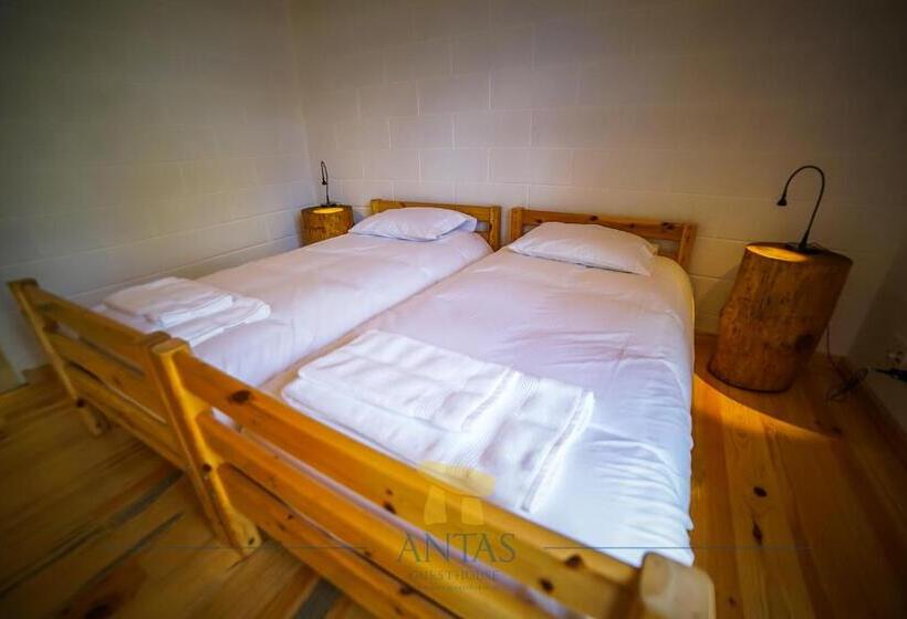 ویلای لوکس 1 خوابه, Antas Guest House