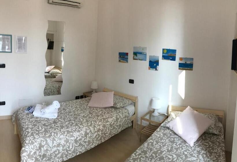 اتاق استاندارد, B&b Il Poeta Sul Mare