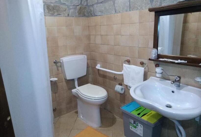 اتاق استاندارد سه نفره, Agriturismo Il Capitano