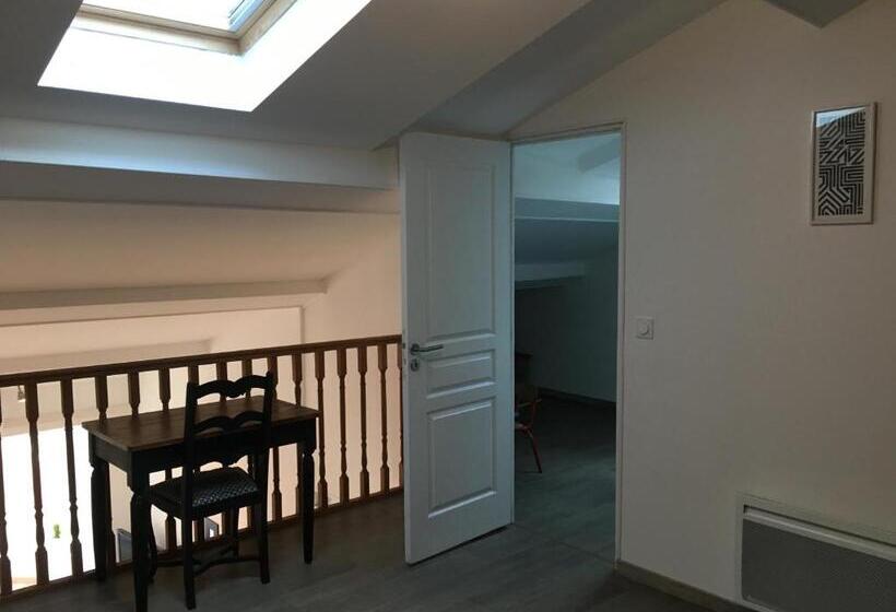 Апартаменты 1 Спальня Вид на Сад, La Cathare Appartement