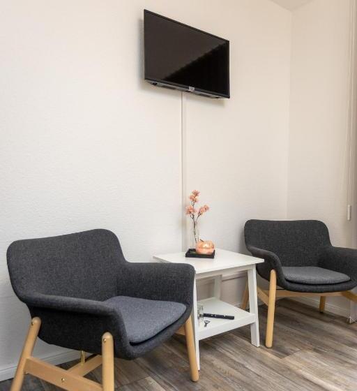 Номер Стандарт, Pension Zum Lindeneck
