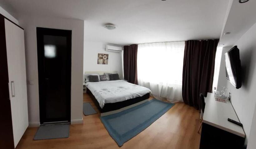 Номер Superior, 4 Seasons Apartments