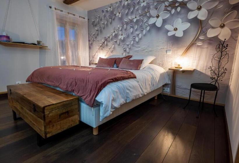 Люкс Кровать Кинг, La Chambre Enchantée