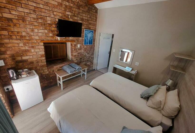스탠다드 룸 풀장 전망, Kruger S Guest House