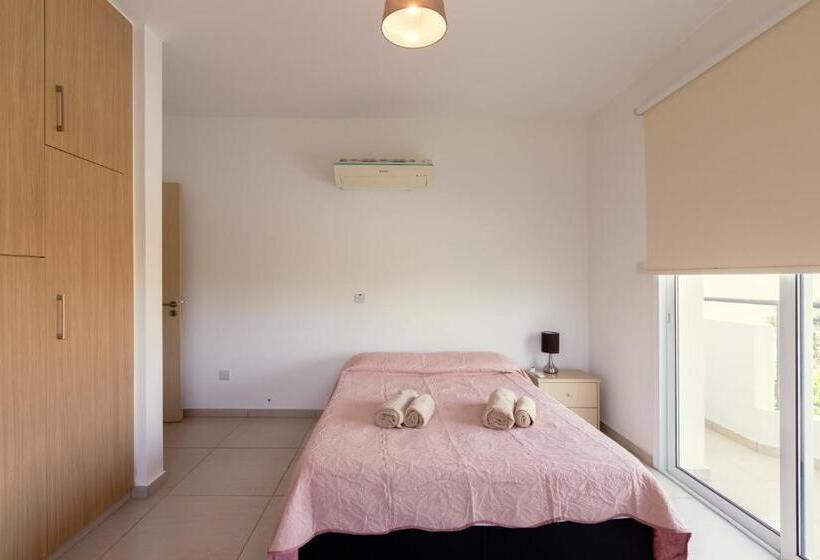 Апартаменты 2 Спальни, Oceania Bay Village