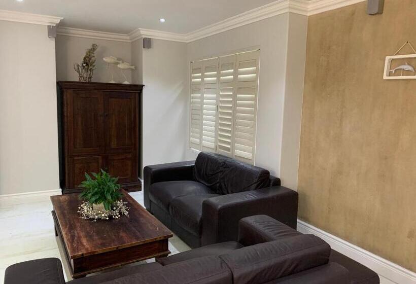 Family Suite, Oceansnest Guest House