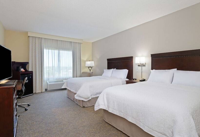 Люкс, Hampton Inn & Suites Wellington