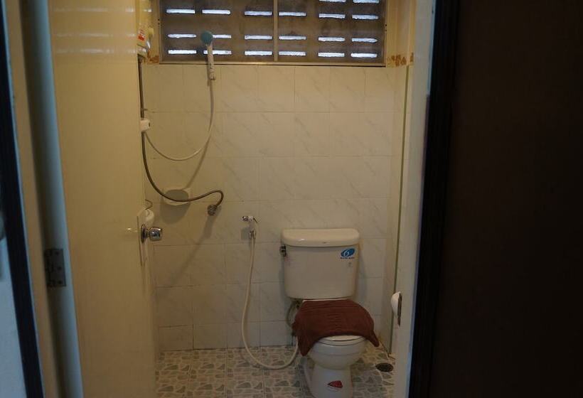 디럭스 룸, Lamai Apartment