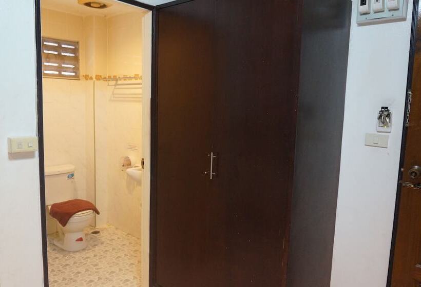 디럭스 룸, Lamai Apartment