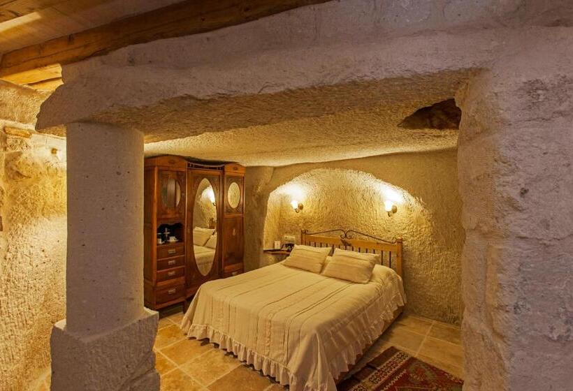 Классический Номер, Mithra Cave