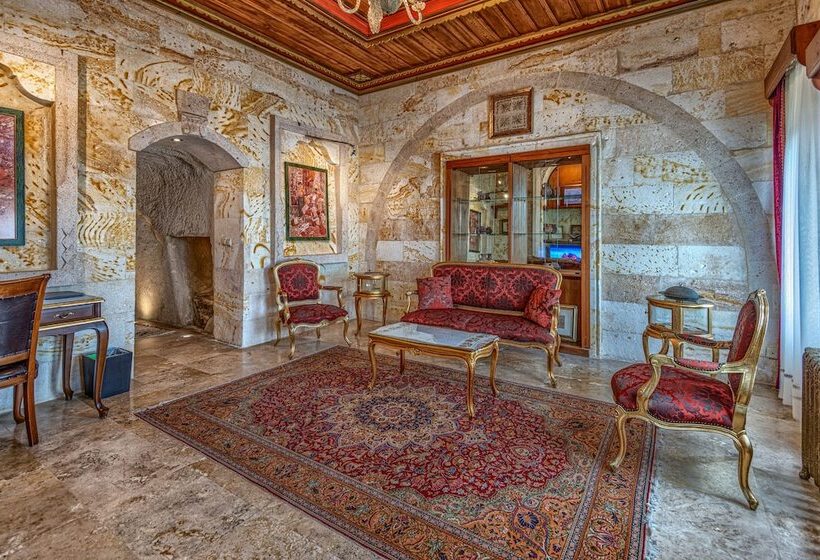 Deluxe Suite, Museum