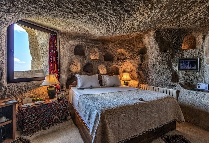Deluxe Room, Museum