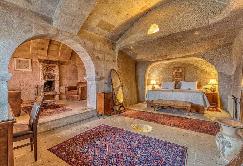 Superior Suite, Museum